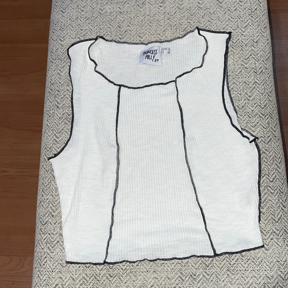 ☀️princess Polly white cropped top